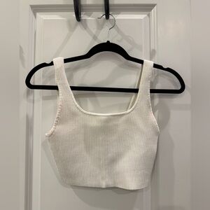Aritzia Babaton White Ribbed Crop Top